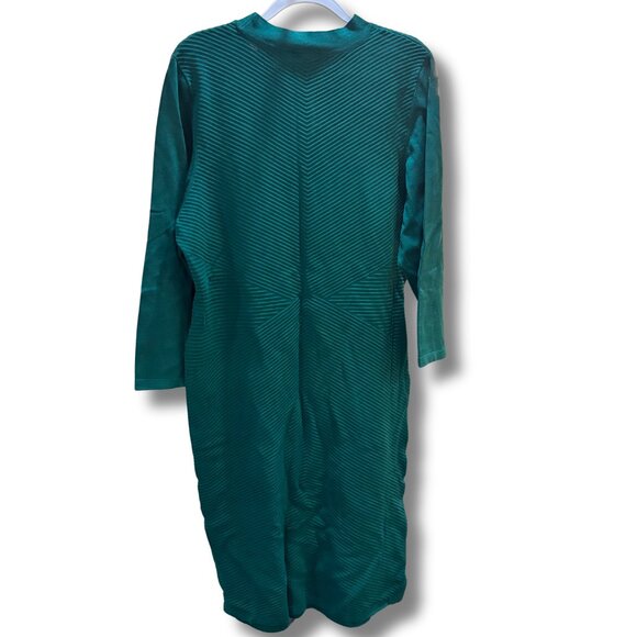 NWT  Green Torrid At The Knee Sweater Gromet Dress Size 3x - Picture 4 of 9